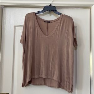 Brandy Melville Blush T-shirt Never Worn